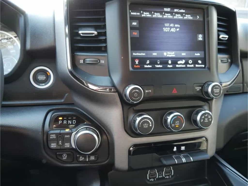 Dodge RAM Ram1500 4X4 05/2021-photo-18