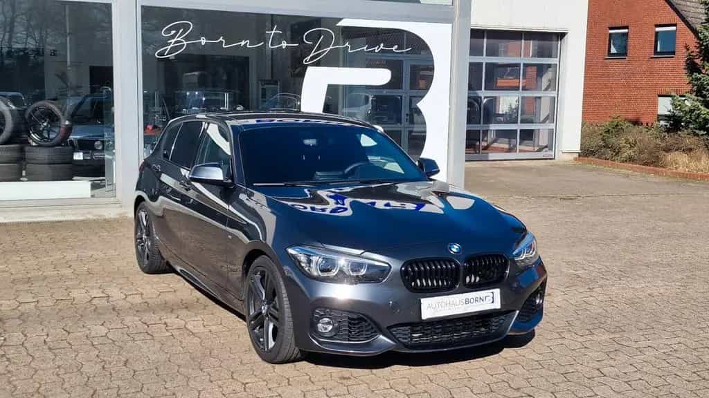 BMW 1 Series 118 i M Sport Paket S/W Räder Shadow Line 03/2018-photo-1
