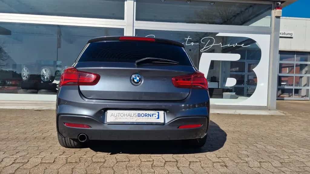 BMW 1 Series 118 i M Sport Paket S/W Räder Shadow Line 03/2018-photo-10