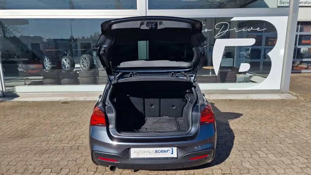BMW 1 Series 118 i M Sport Paket S/W Räder Shadow Line 03/2018-photo-11