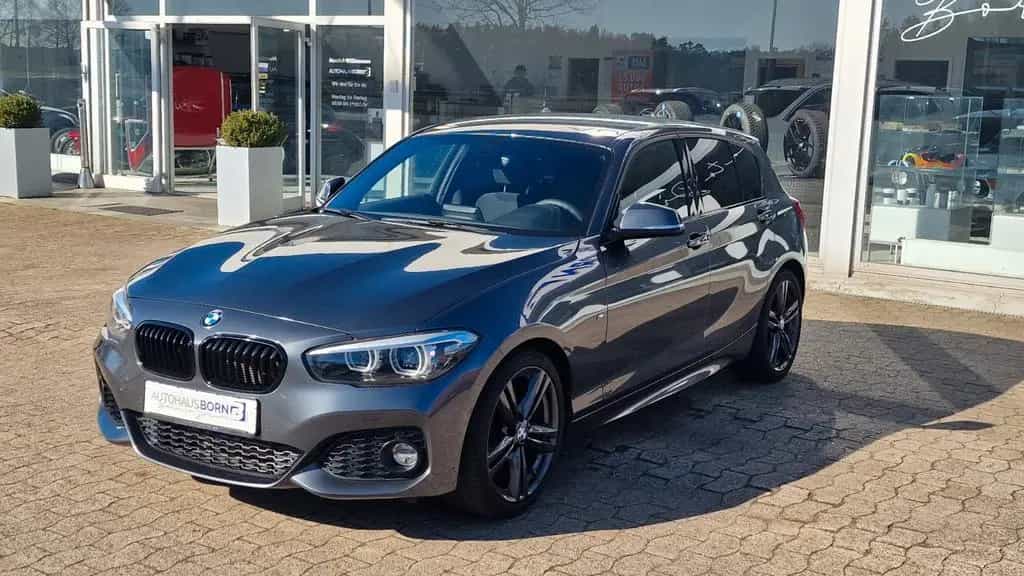 BMW 1 Series 118 i M Sport Paket S/W Räder Shadow Line 03/2018-photo-2
