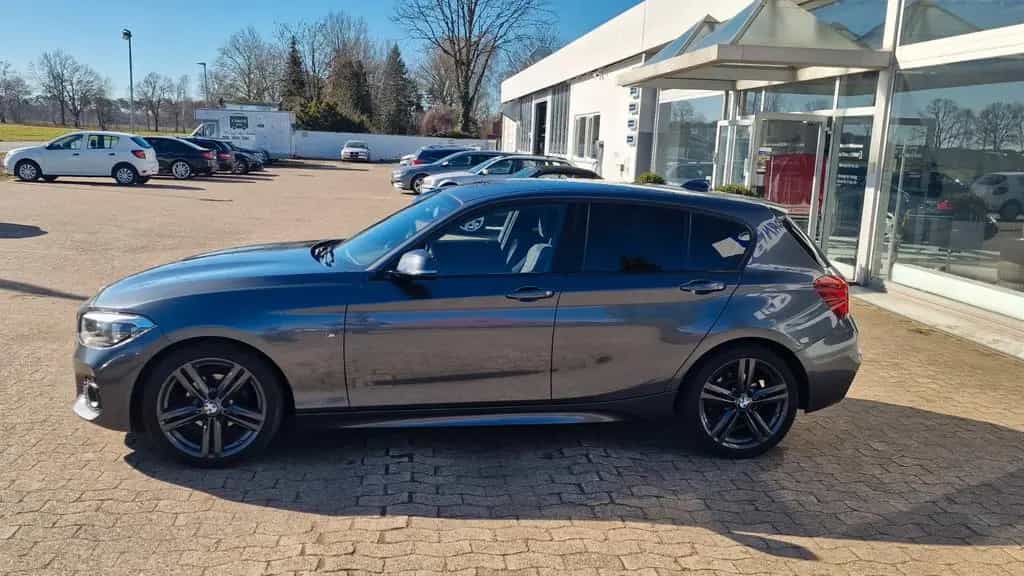 BMW 1 Series 118 i M Sport Paket S/W Räder Shadow Line 03/2018-photo-5