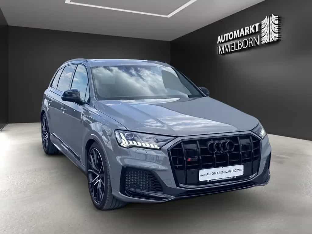 Audi SQ7 competition plus 7Sitz*Pano*Matrix*ACC*22 01/2024-photo-1