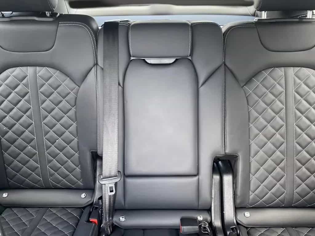 Audi SQ7 competition plus 7Sitz*Pano*Matrix*ACC*22 01/2024-photo-17