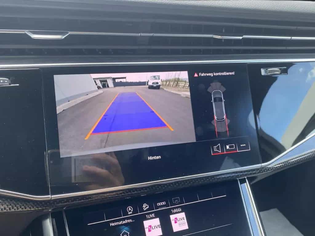 Audi SQ7 competition plus 7Sitz*Pano*Matrix*ACC*22 01/2024-photo-18