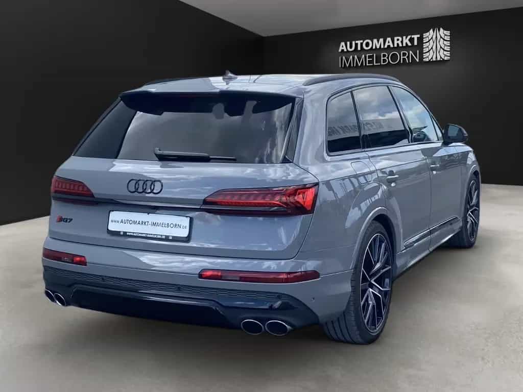 Audi SQ7 competition plus 7Sitz*Pano*Matrix*ACC*22 01/2024-photo-6
