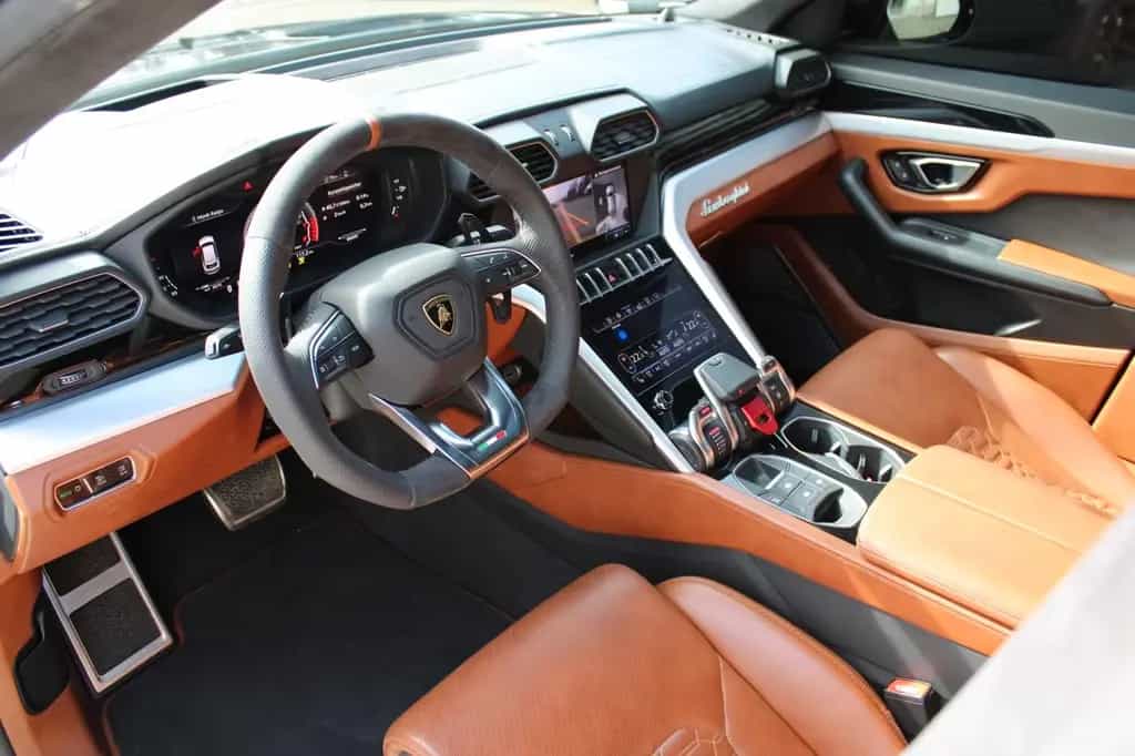 Lamborghini Urus 4.0 V8/B&O/Pano./ADAS/Massage/HUD/ACC 11/2018-photo-13