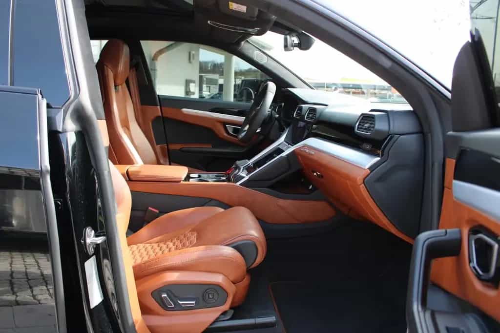 Lamborghini Urus 4.0 V8/B&O/Pano./ADAS/Massage/HUD/ACC 11/2018-photo-14