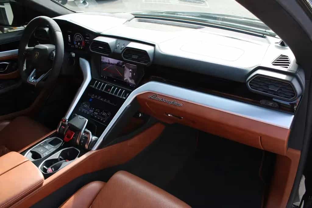 Lamborghini Urus 4.0 V8/B&O/Pano./ADAS/Massage/HUD/ACC 11/2018-photo-15