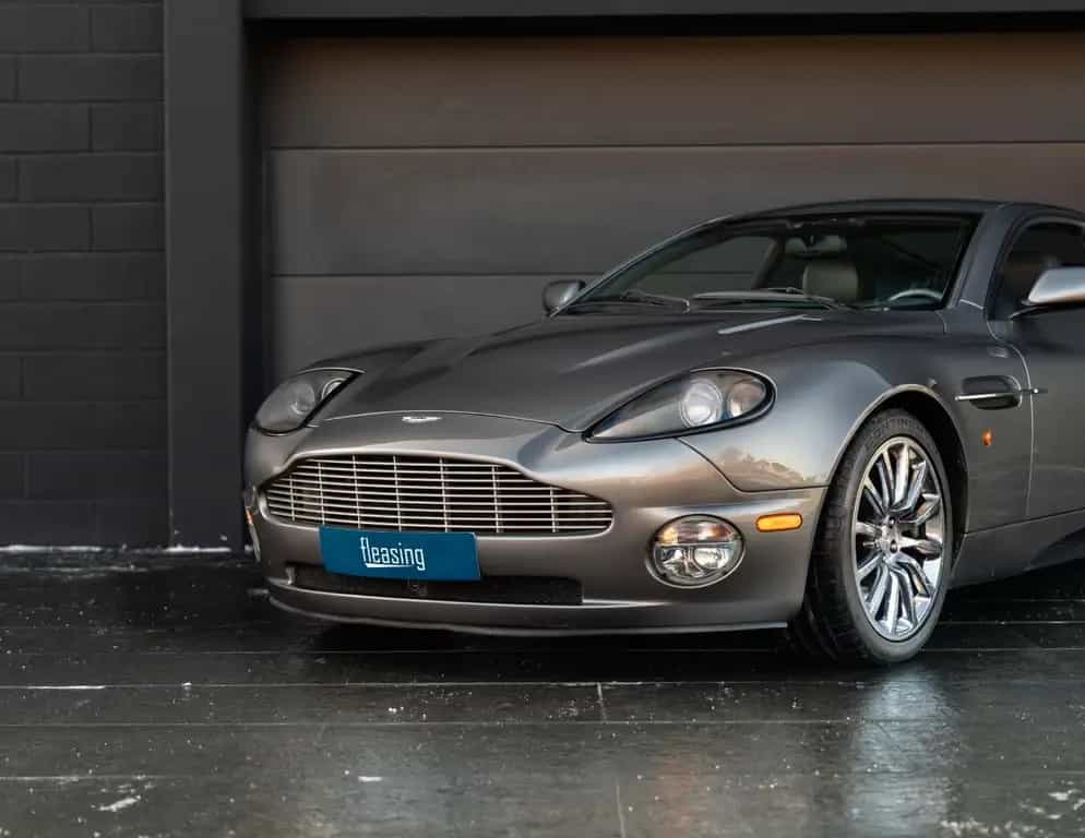 Aston Martin Vanquish V12 6,0 Coupé 03/2003-photo-1