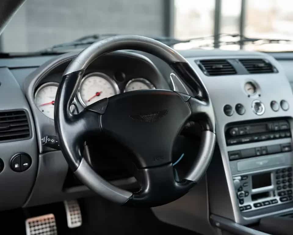 Aston Martin Vanquish V12 6,0 Coupé 03/2003-photo-11