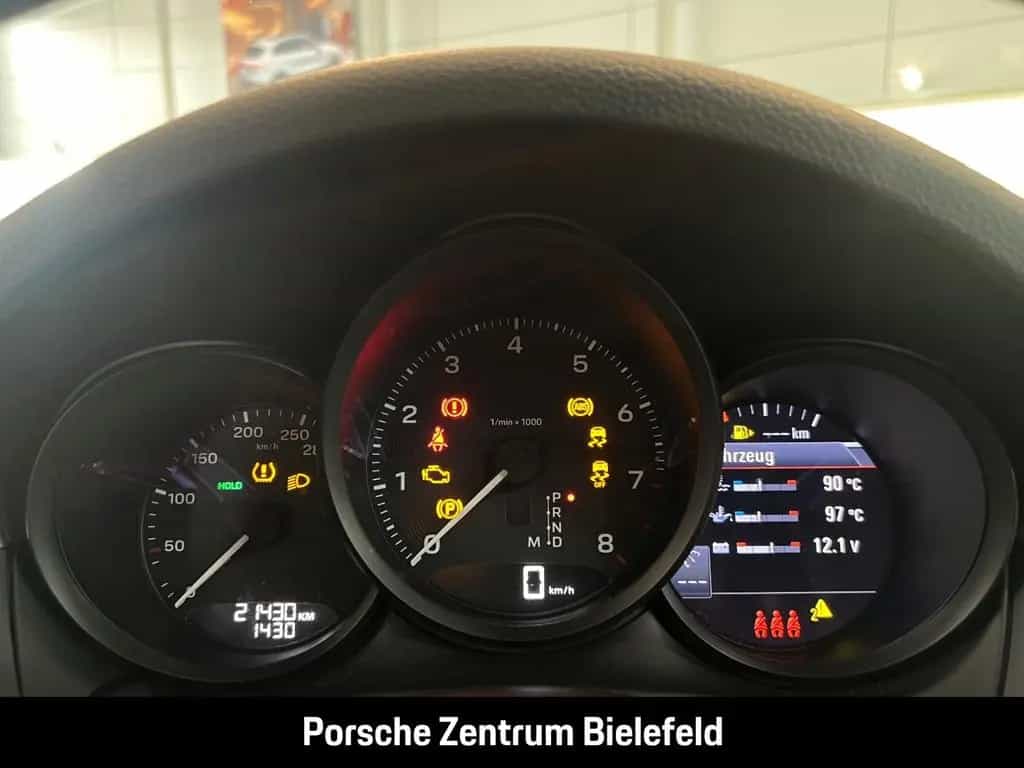 Porsche Macan Panoramadach Sitzheizung 3-Zonen-Klima LED 01/2024-photo-17