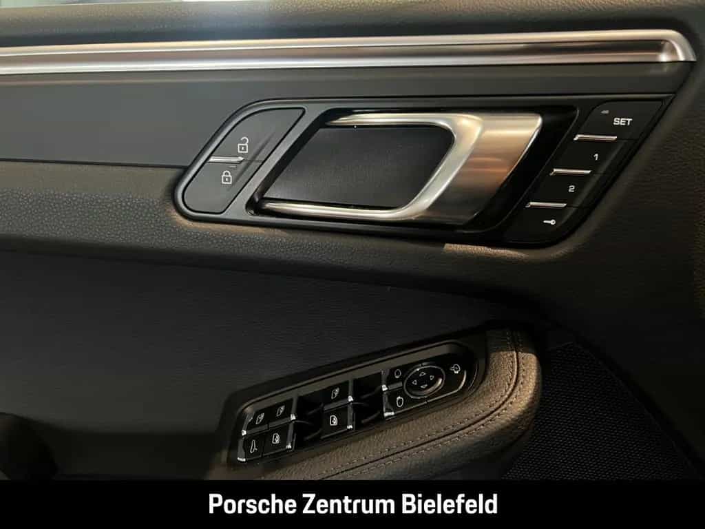 Porsche Macan Panoramadach Sitzheizung 3-Zonen-Klima LED 01/2024-photo-21