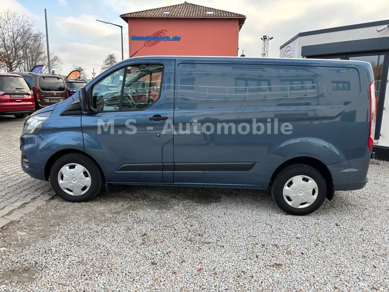 Ford Transit Custom 04/2018-photo-1