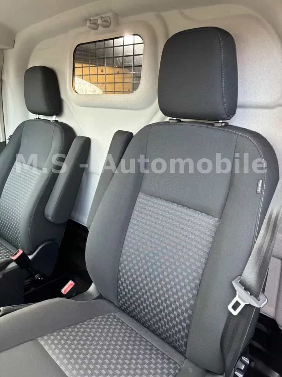 Ford Transit Custom 04/2018-photo-11