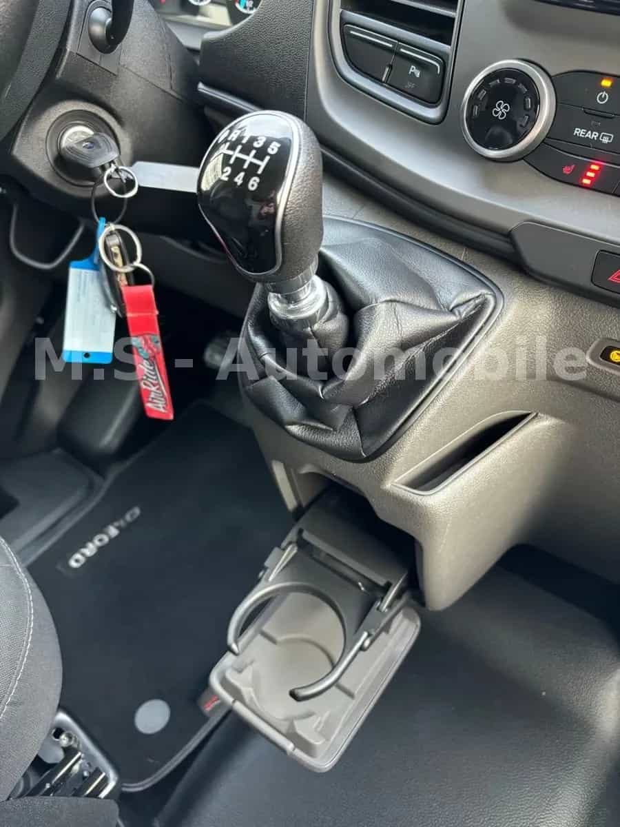 Ford Transit Custom 04/2018-photo-14