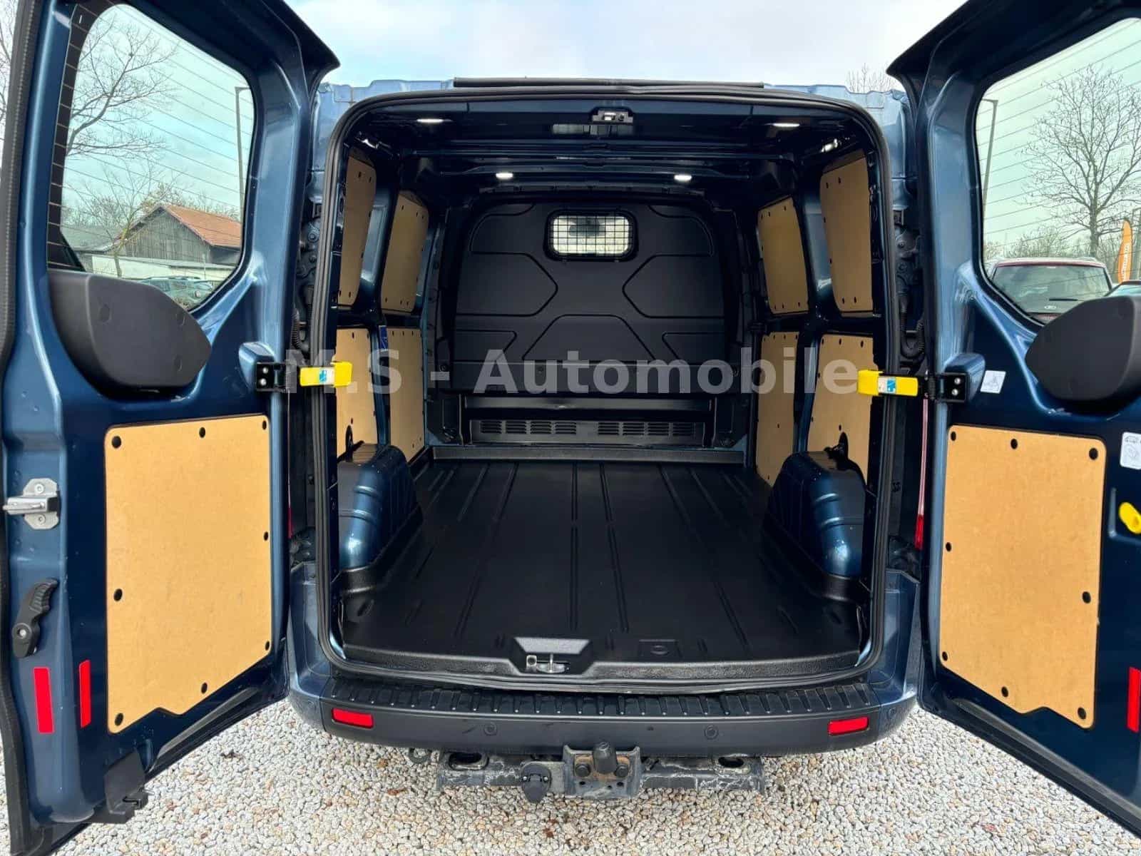Ford Transit Custom 04/2018-photo-27