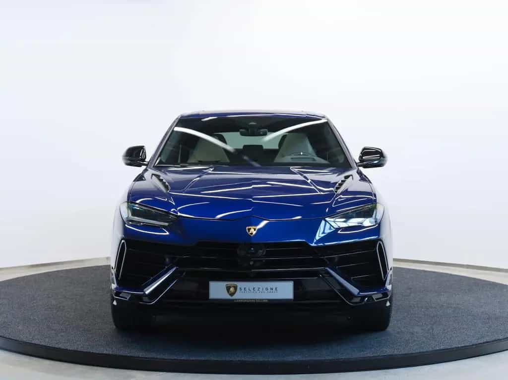 Lamborghini Urus S / AKRAPOVIC / PANO / B & O / MASSAGE 07/2023-photo-1