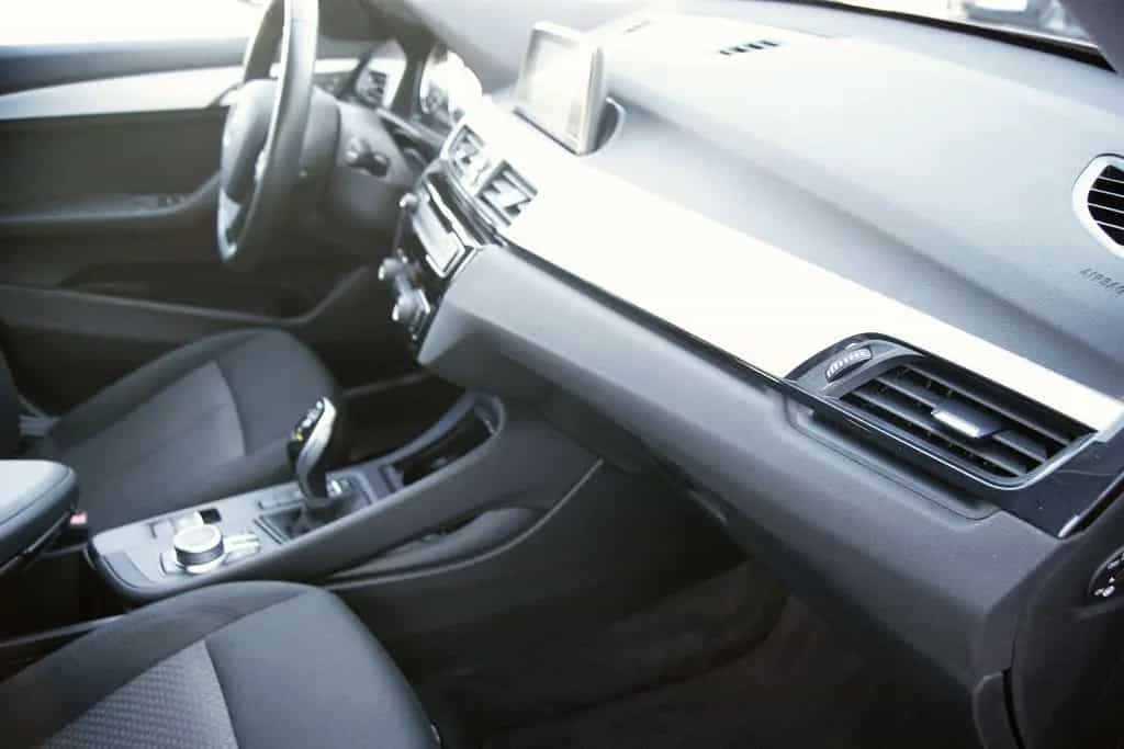 BMW X1 sDrive18i AUTOM*ADVANT*LED*PARKAS*SHZ*TEMP*NA 04/2019-photo-24