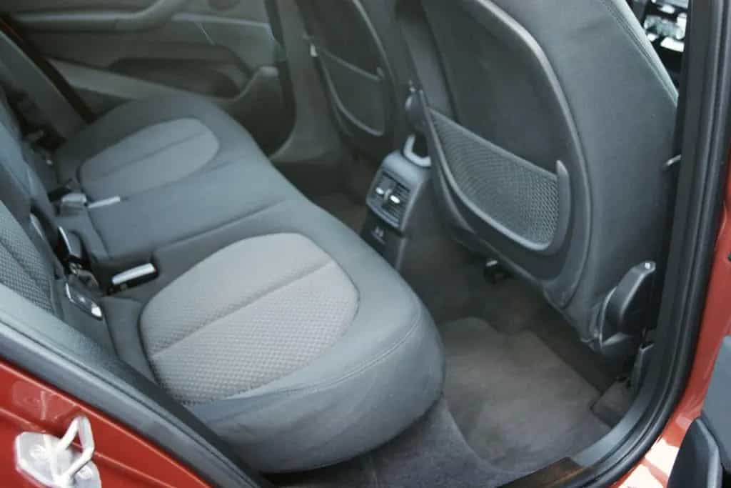 BMW X1 sDrive18i AUTOM*ADVANT*LED*PARKAS*SHZ*TEMP*NA 04/2019-photo-27