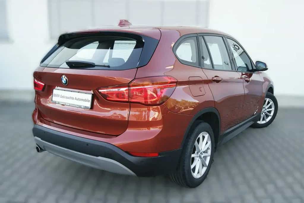 BMW X1 sDrive18i AUTOM*ADVANT*LED*PARKAS*SHZ*TEMP*NA 04/2019-photo-7