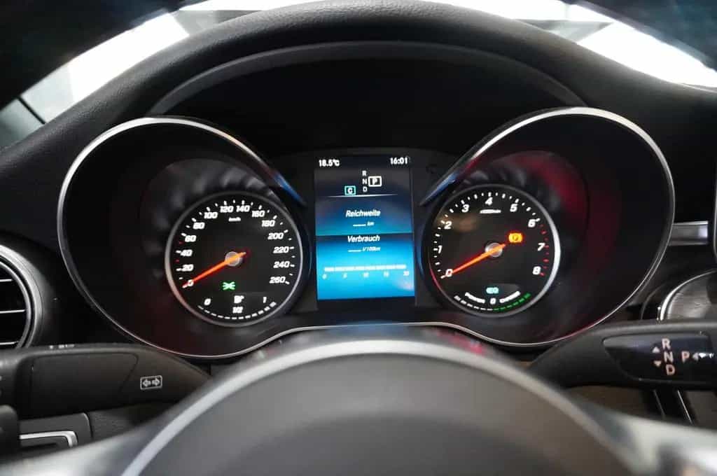 Mercedes-Benz C 200 CABRIO 9G AMG LINE NAVI/LED/KAMERA/SPORT 05/2020-photo-15