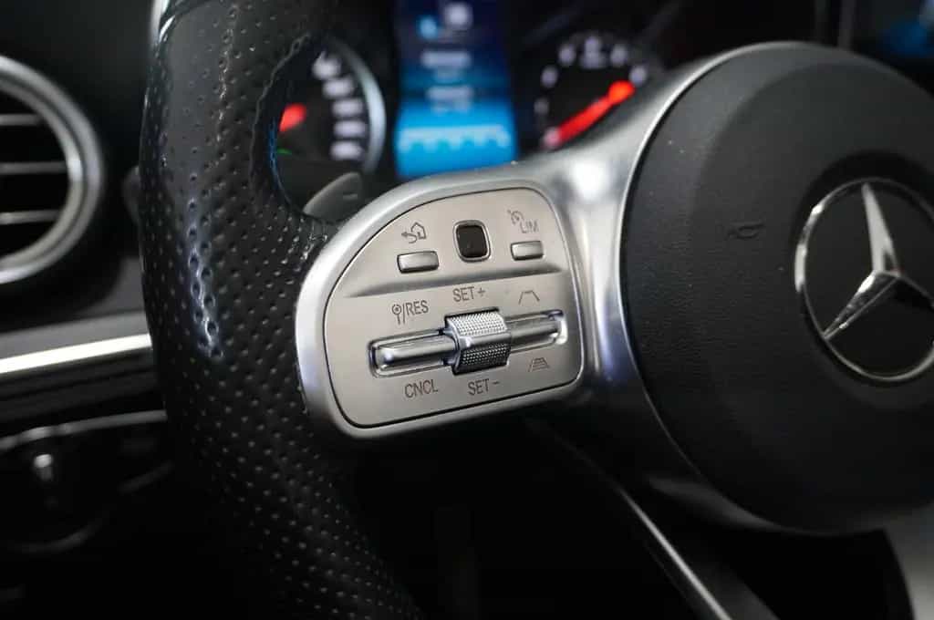 Mercedes-Benz C 200 CABRIO 9G AMG LINE NAVI/LED/KAMERA/SPORT 05/2020-photo-16