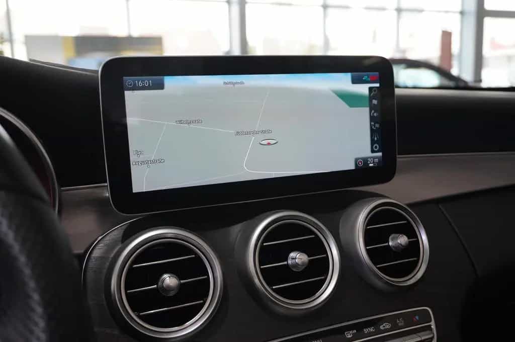 Mercedes-Benz C 200 CABRIO 9G AMG LINE NAVI/LED/KAMERA/SPORT 05/2020-photo-19