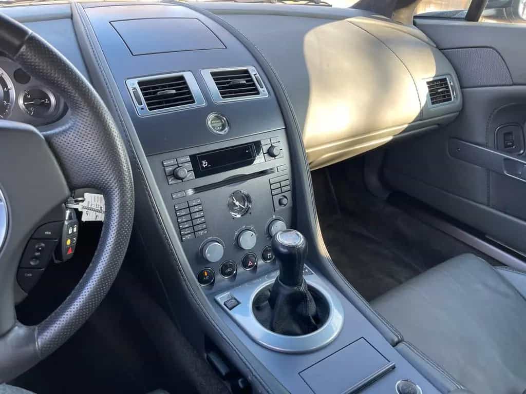 Aston Martin V8 Vantage 4.3l 09/2006-photo-10