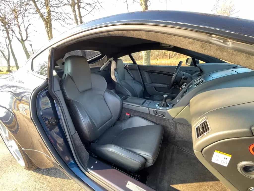 Aston Martin V8 Vantage 4.3l 09/2006-photo-11