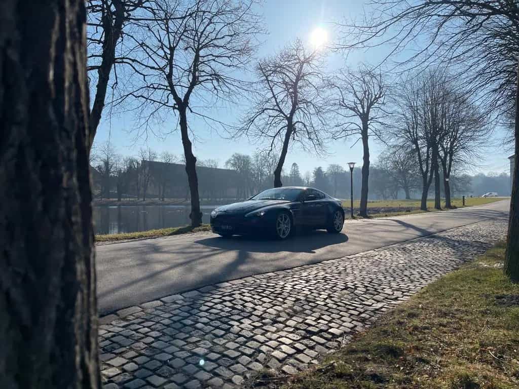 Aston Martin V8 Vantage 4.3l 09/2006-photo-1
