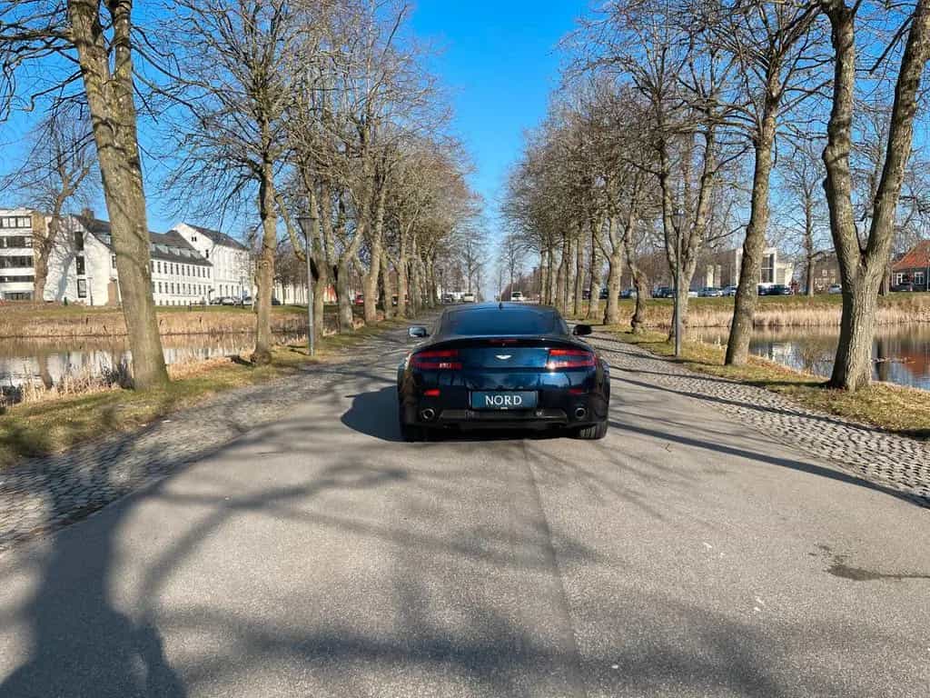 Aston Martin V8 Vantage 4.3l 09/2006-photo-4