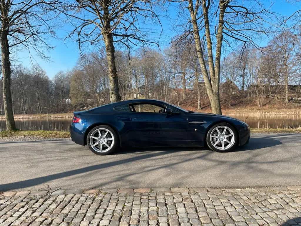 Aston Martin V8 Vantage 4.3l 09/2006-photo-6