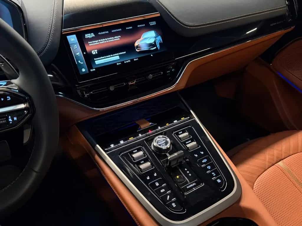 Aston Martin DBX707 NEW INFOTAINMENT | Aston Martin Brussels 03/2026-photo-17