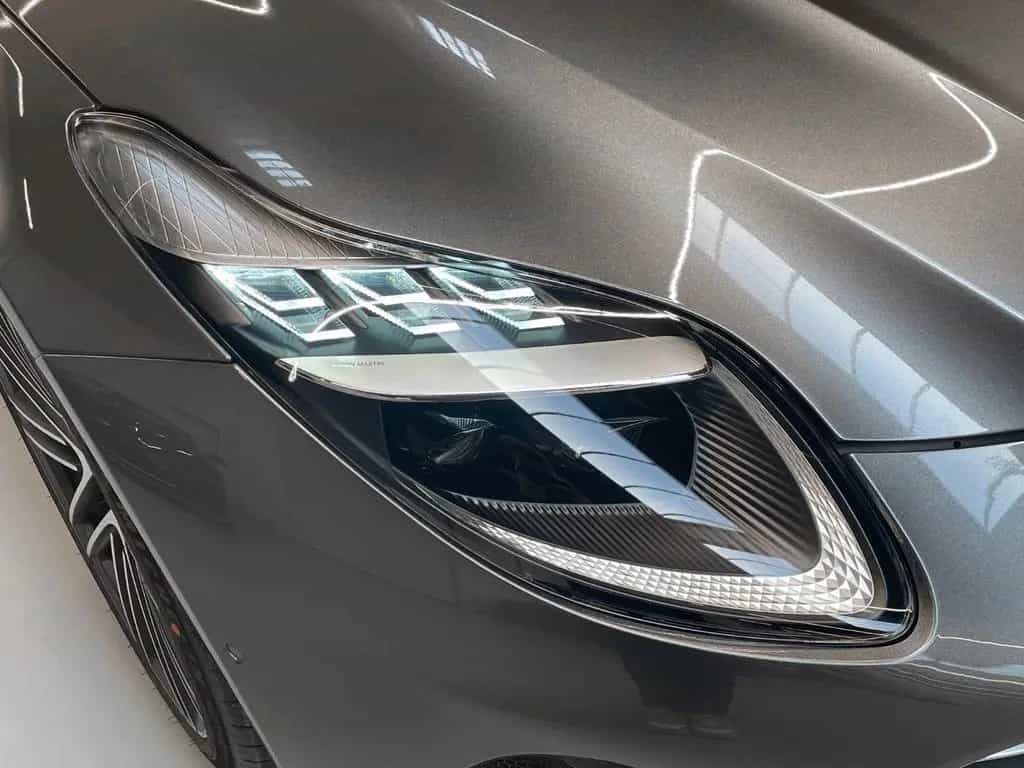 Aston Martin DB12 Volante | Aston Martin Brussels 05/2025-photo-4