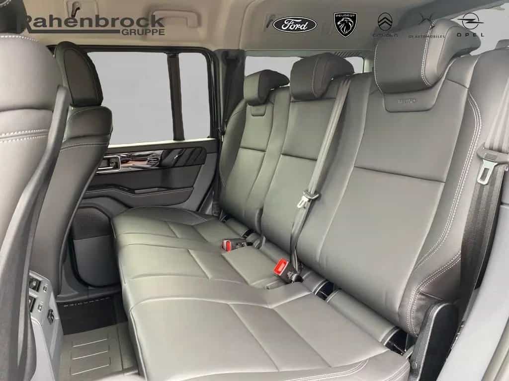 INEOS Grenadier Fieldmaster Station Wagon 3.0 Diesel 05/2024-photo-9