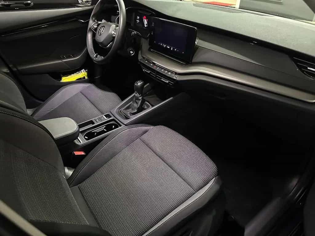 Skoda Octavia Combi  Kamera*Navi*LED*PDC*Carplay* 02/2022-photo-8