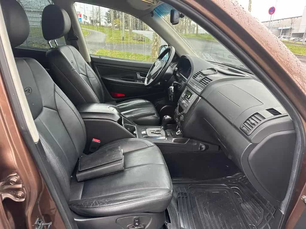 Ssangyong Rexton Rexton W Sapphire 4WD 12/2015-photo-6