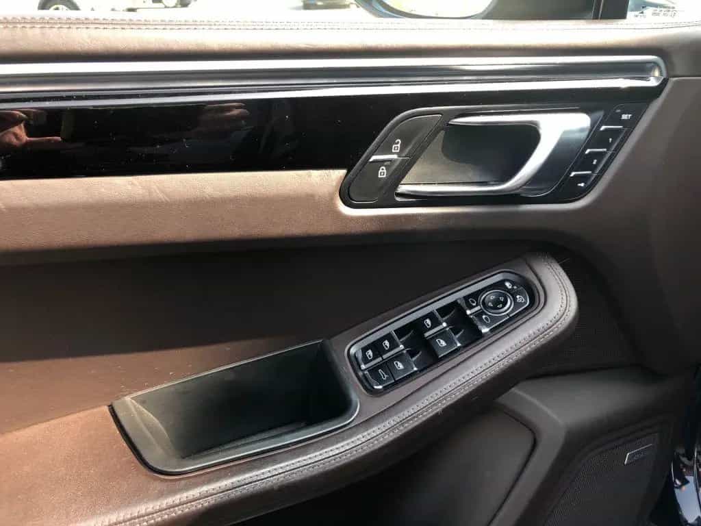 Porsche Macan S PDK Leder AHK Navi Shz 10/2019-photo-16