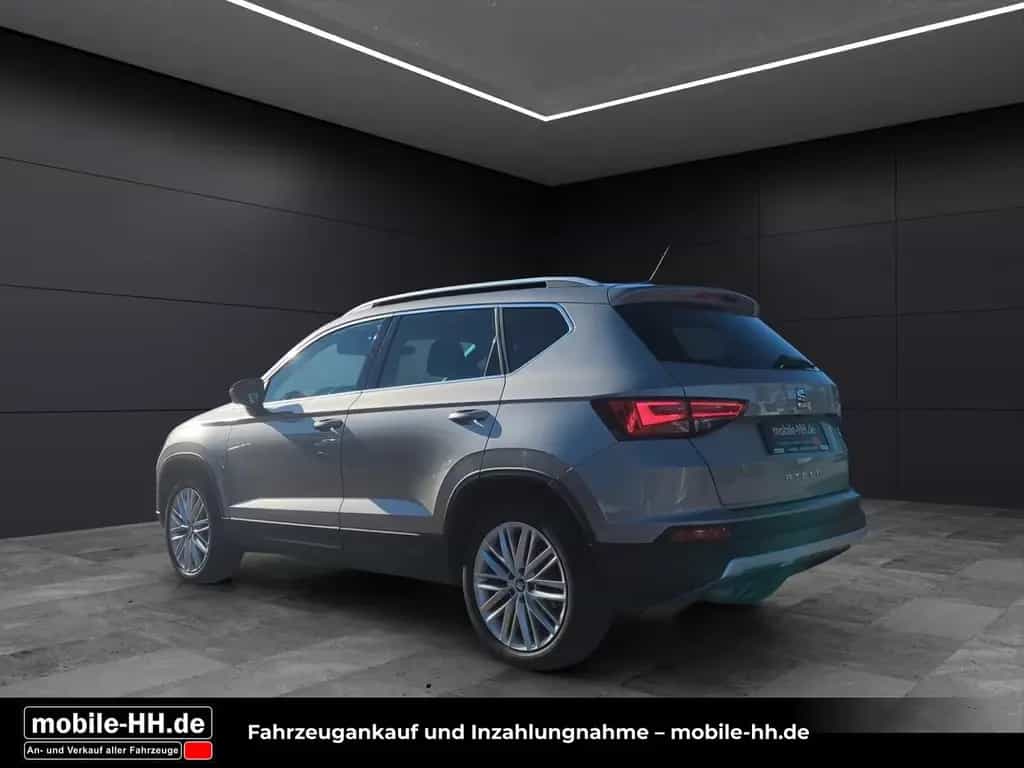 Seat Ateca Xcellence*PANO*360°KAMERA*LED*TWA* 06/2017-photo-3