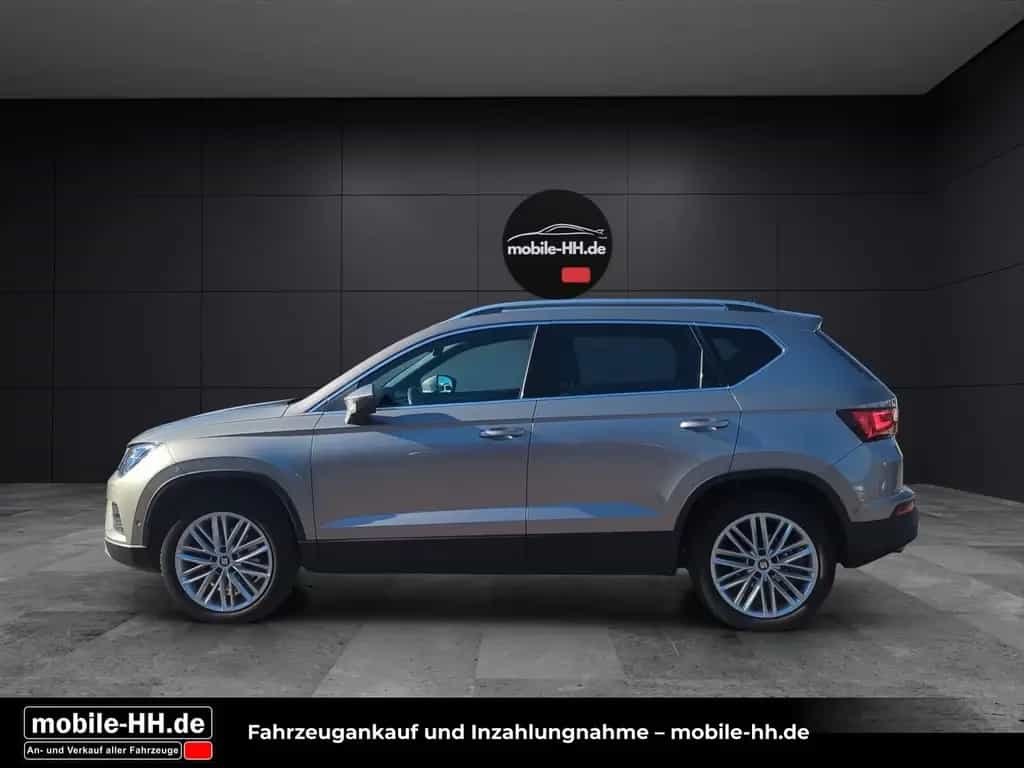 Seat Ateca Xcellence*PANO*360°KAMERA*LED*TWA* 06/2017-photo-7