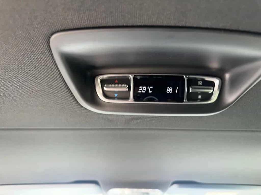 Mercedes-Benz V 250 d LANG AMG-LINE LED 3xEL.TÜREN WEBASTO AHK 03/2018-photo-28