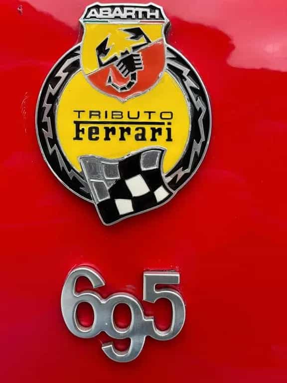 Abarth 695 Tributo Ferrari Edition 10/2010-photo-6