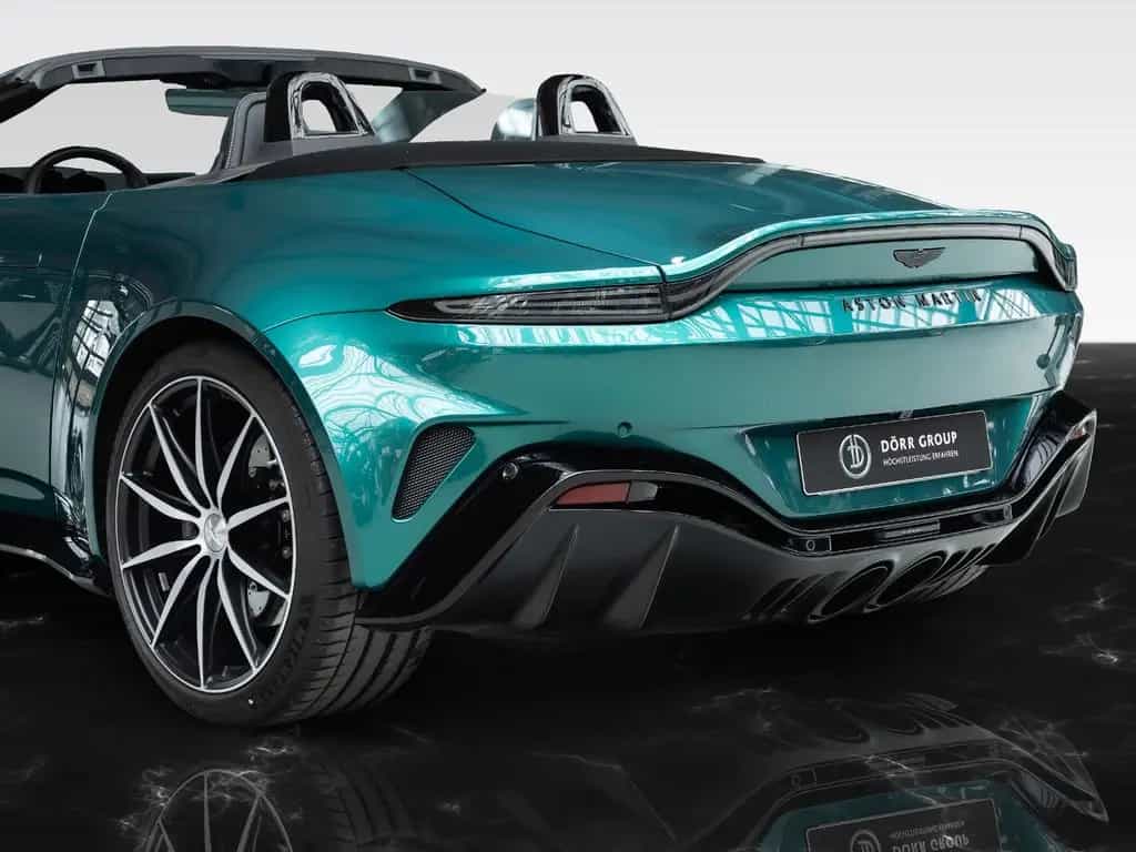 Aston Martin V12 Vantage Roadster | AMR Green | 1 of 249 02/2023-photo-10