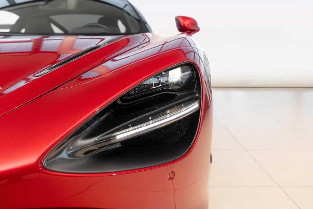 McLaren 720S Coupe - Luxury, Memphis Red, B&W 01/2018-photo-18