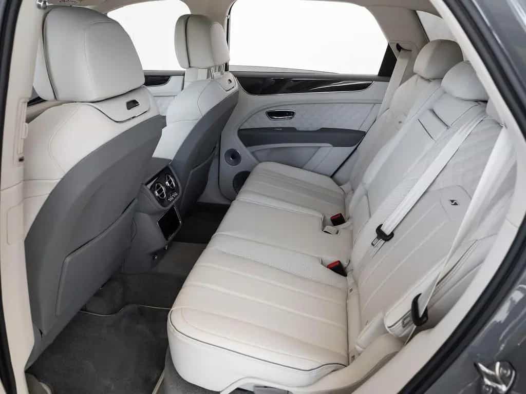 Bentley Bentayga S V8 von BENTLEY FRANKFURT 04/2025-photo-8