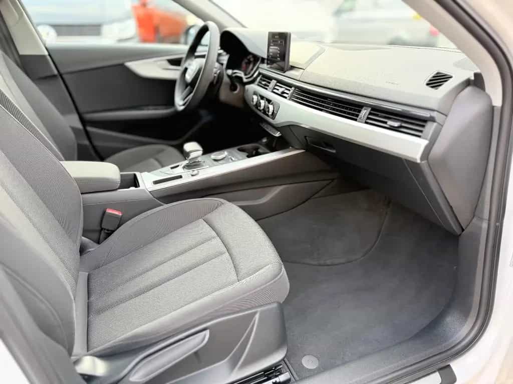 Audi A4 Lim.AUTOMATI/PDC/KAMERA/TEMPOMA/I HAND 11/2017-photo-14