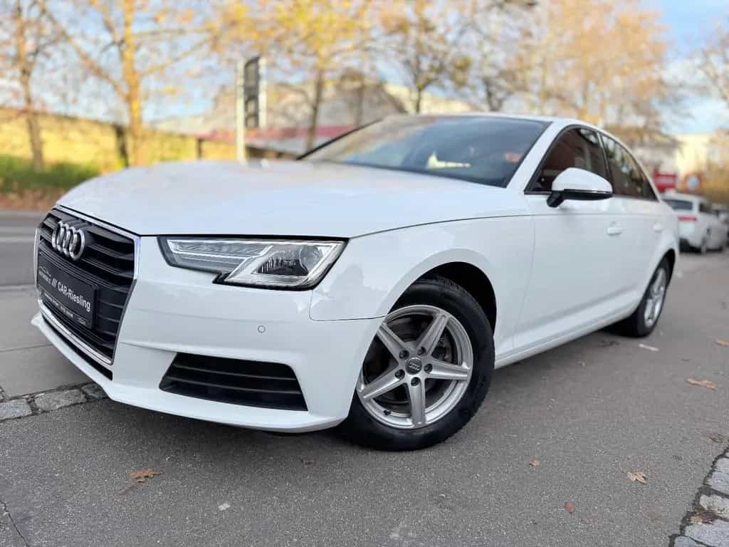 Audi A4 Lim.AUTOMATI/PDC/KAMERA/TEMPOMA/I HAND 11/2017-photo-37