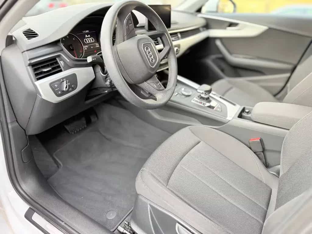 Audi A4 Lim.AUTOMATI/PDC/KAMERA/TEMPOMA/I HAND 11/2017-photo-9