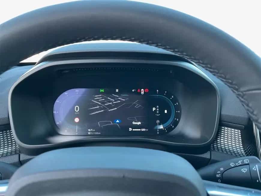 Volvo XC40 B4 B DKG Plus Dark 10/2024-photo-17
